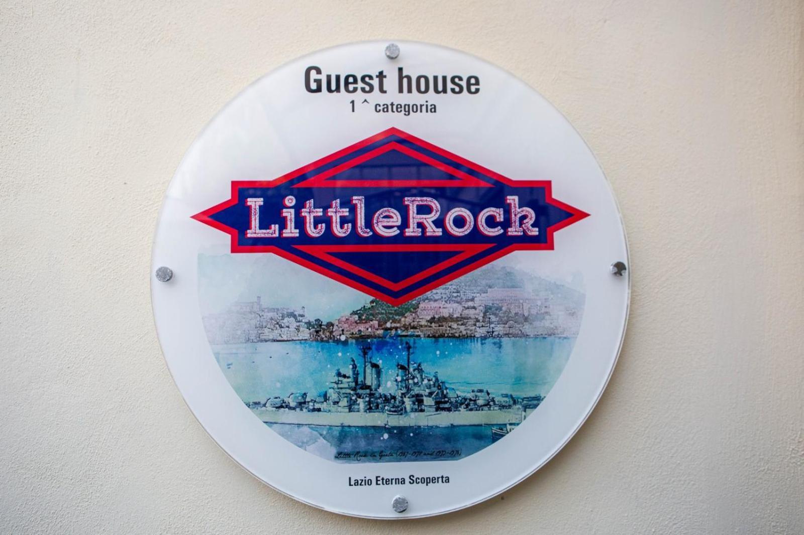 Little Rock Guest House Gaeta Esterno foto